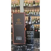Kopke Colheita Port 1982 (750ml) (Gift Box)